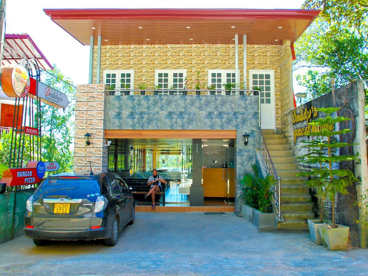 Daddy'S Guest Home Nallathanniya Extérieur photo